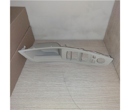 CAM DUGME CERCEVESI ON SOL KATLANIR AYNA OLAN ARACLAR BEJ BMW 5 SERISI F10-F18 - 51417225875.