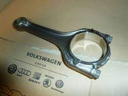 2013  >  1.4 TSI MOTOR PİSTON KOLU                    ( TÜM YENİ MODELLER ) - 04E198401;04E198401R;04E198401D