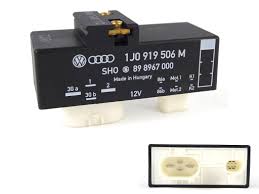 FAN KONTROL ÜNÜTESİ 1.6 BENZİNLİ  POLO-CALSIC-GOLF-TÜM MODELLER - 1J0919506M