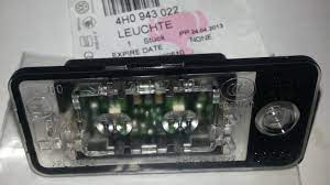 OEM PLAKA LAMBASI LEDLİ A3-A4-A5-A6-A7-Q7 TÜM MODELLER SAG TARAF - 4H0943022