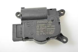 KLIMA AYAR MOTORU PASSAT B8 5 FİŞLİ-180 DEERECE - 5Q0907511K