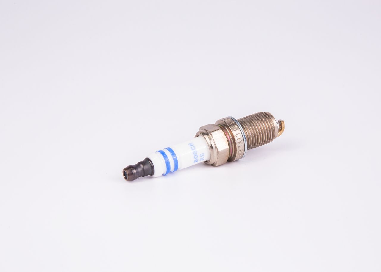 Opel Buji | 1 Adet - BOSCH 0242236571
