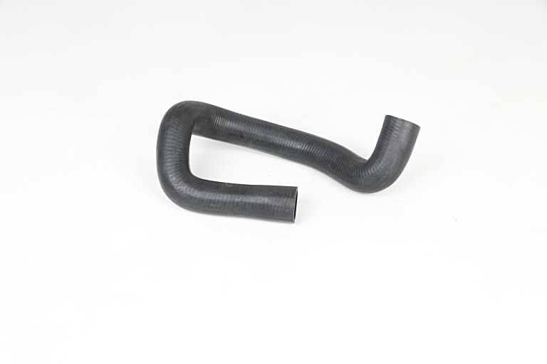 Opel Radyatör Hortumu Üst Giriş Astra F X17dtl 96- - BSG 65-700-386