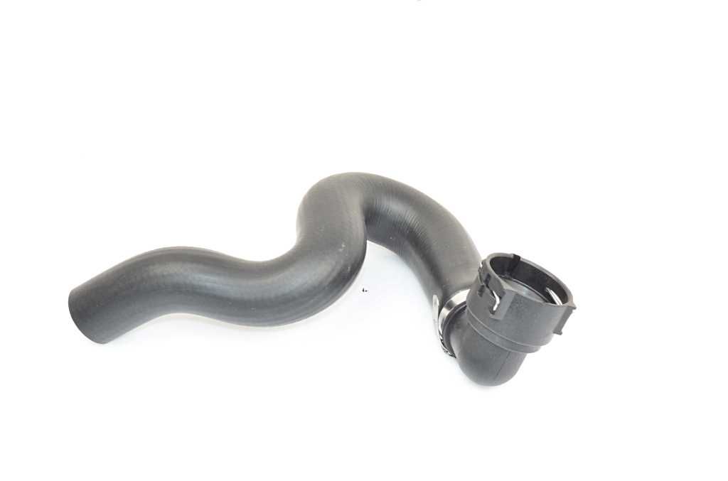 Opel Radyatör Hortumu Alt Çıkış Corsa D Z13dth 07- - BSG 65-720-200
