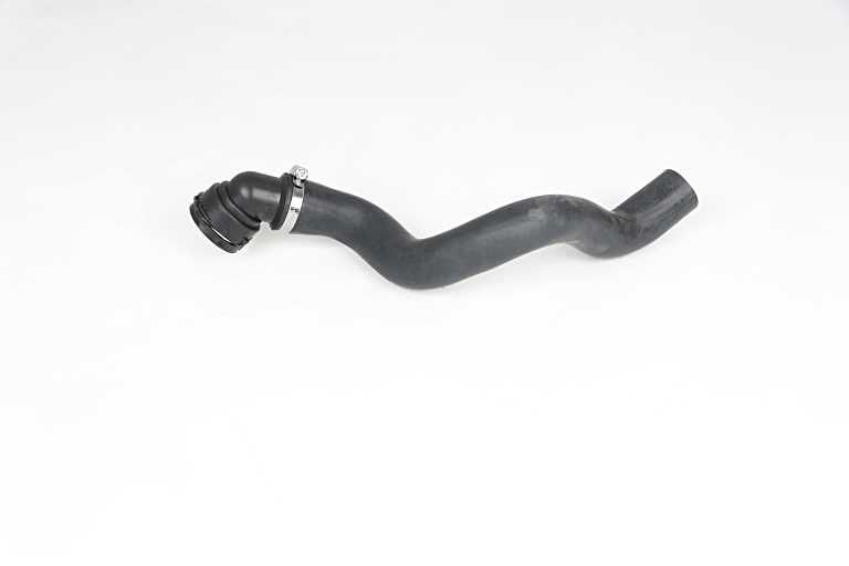 Opel Radyatör Hortumu Üst Giriş Corsa D Z17dtr A17dts 07- - BSG 65-700-423