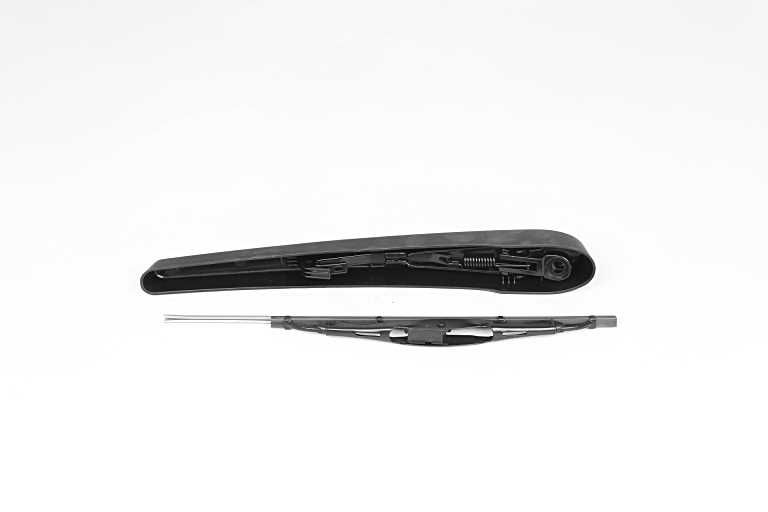 Opel Silecek Kolu Arka 240Mm Silecek Süpürgesı Ile Beraber Mokka Bm 13- - BSG 65-990-008