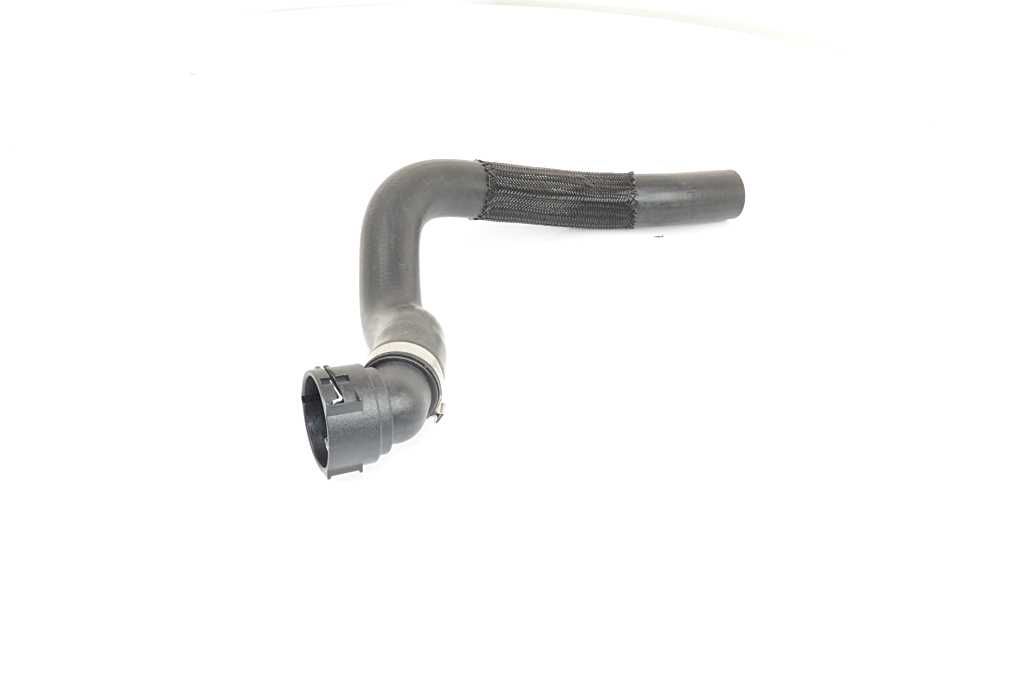 Opel Radyatör Hortumu Üst Corsa D A13dtc A13dte 07- - BSG 65-720-201