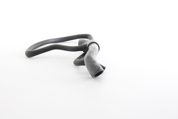 Opel Radyatör Hortumu Alt Corsa C 1.2 02-04 - BSG 65-720-019