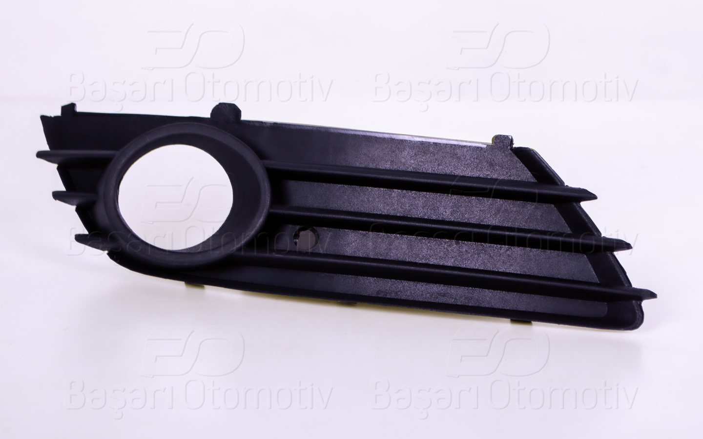 Opel Tampon Izgarası Sağ Sisli Opel Astra H 03 > - WISCO 2233419-00